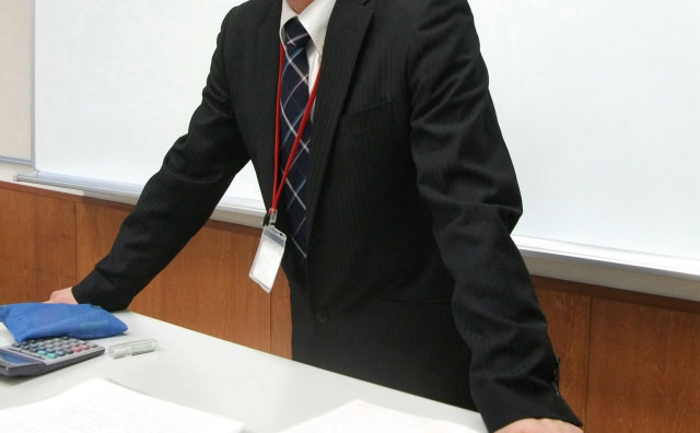 講師プロファイル
